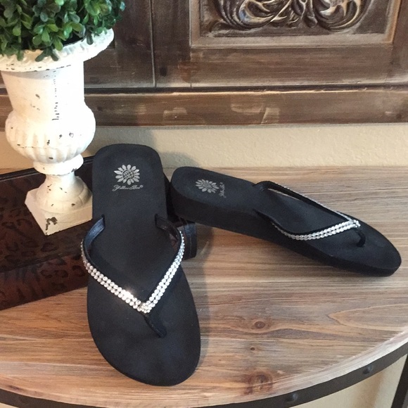 yellow box jello flip flops